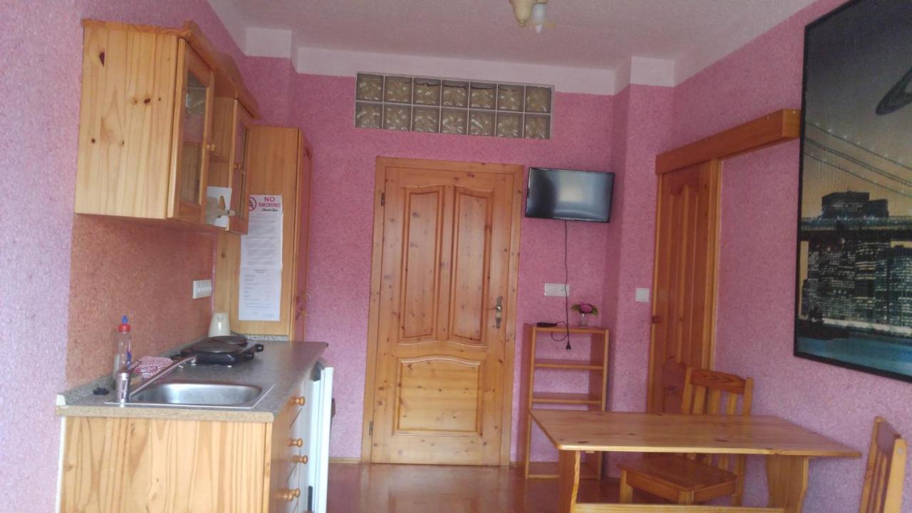 Penzion Apartmany Becov Becov nad Teplou Luaran gambar