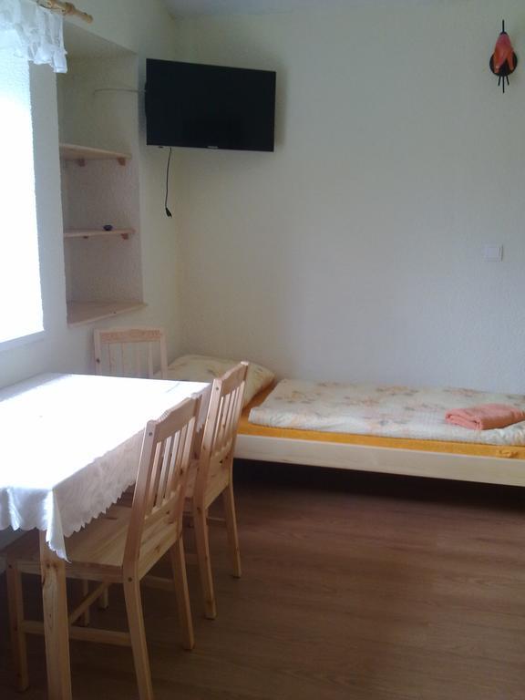 Penzion Apartmany Becov Becov nad Teplou Luaran gambar