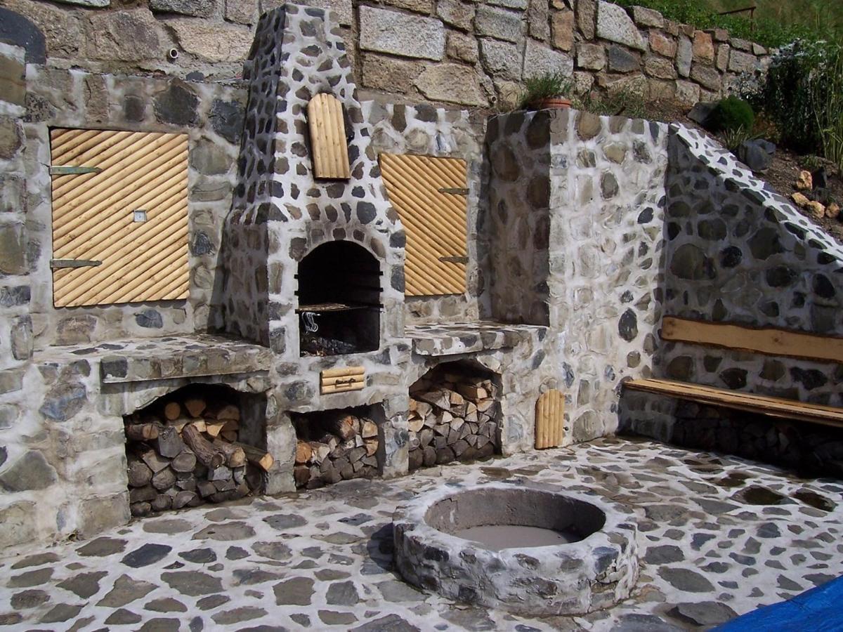 Penzion Apartmany Becov Becov nad Teplou Luaran gambar